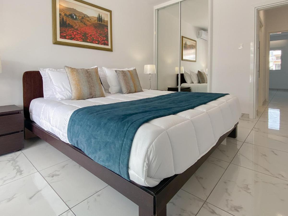Phaedrus Living: Luxury Flat Semeli Apartman Paphos Kültér fotó